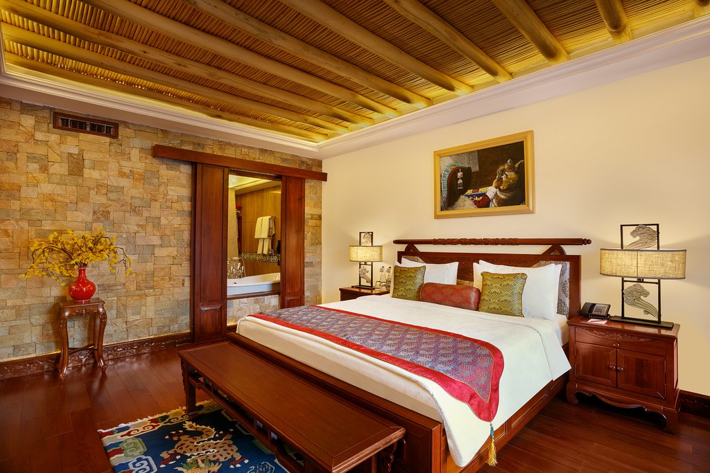 hotel-img
