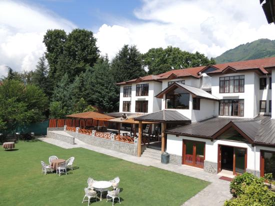 hotel-img