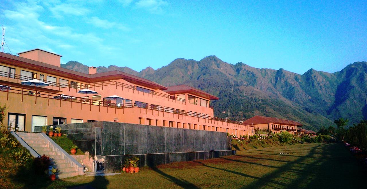 hotel-img