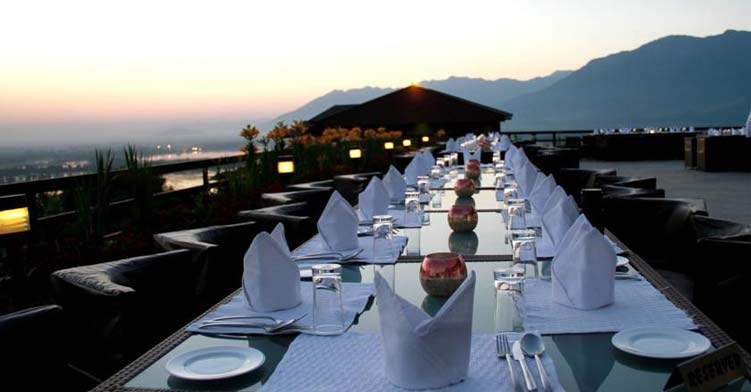 hotel-img
