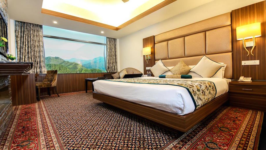 hotel-img