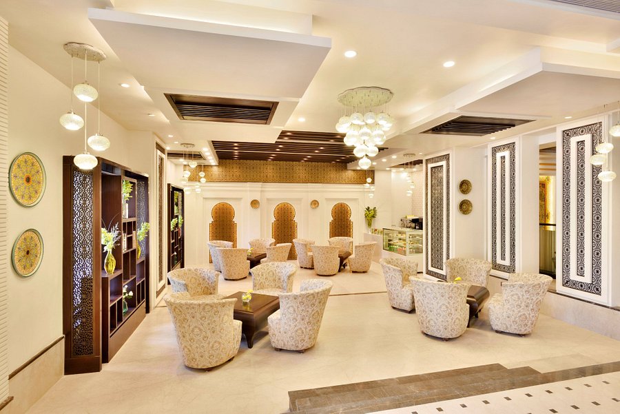 hotel-img