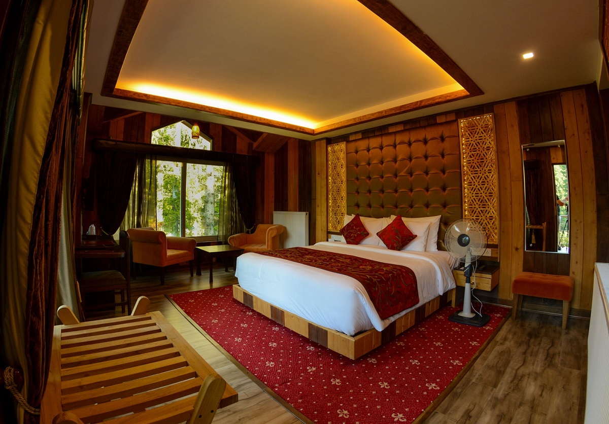 hotel-img