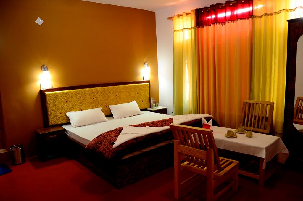 hotel-img