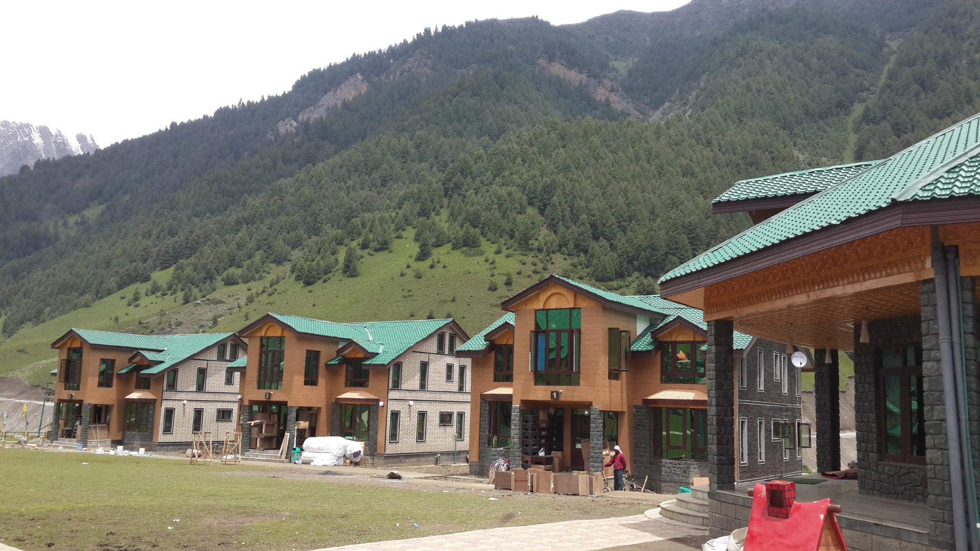 hotel-img